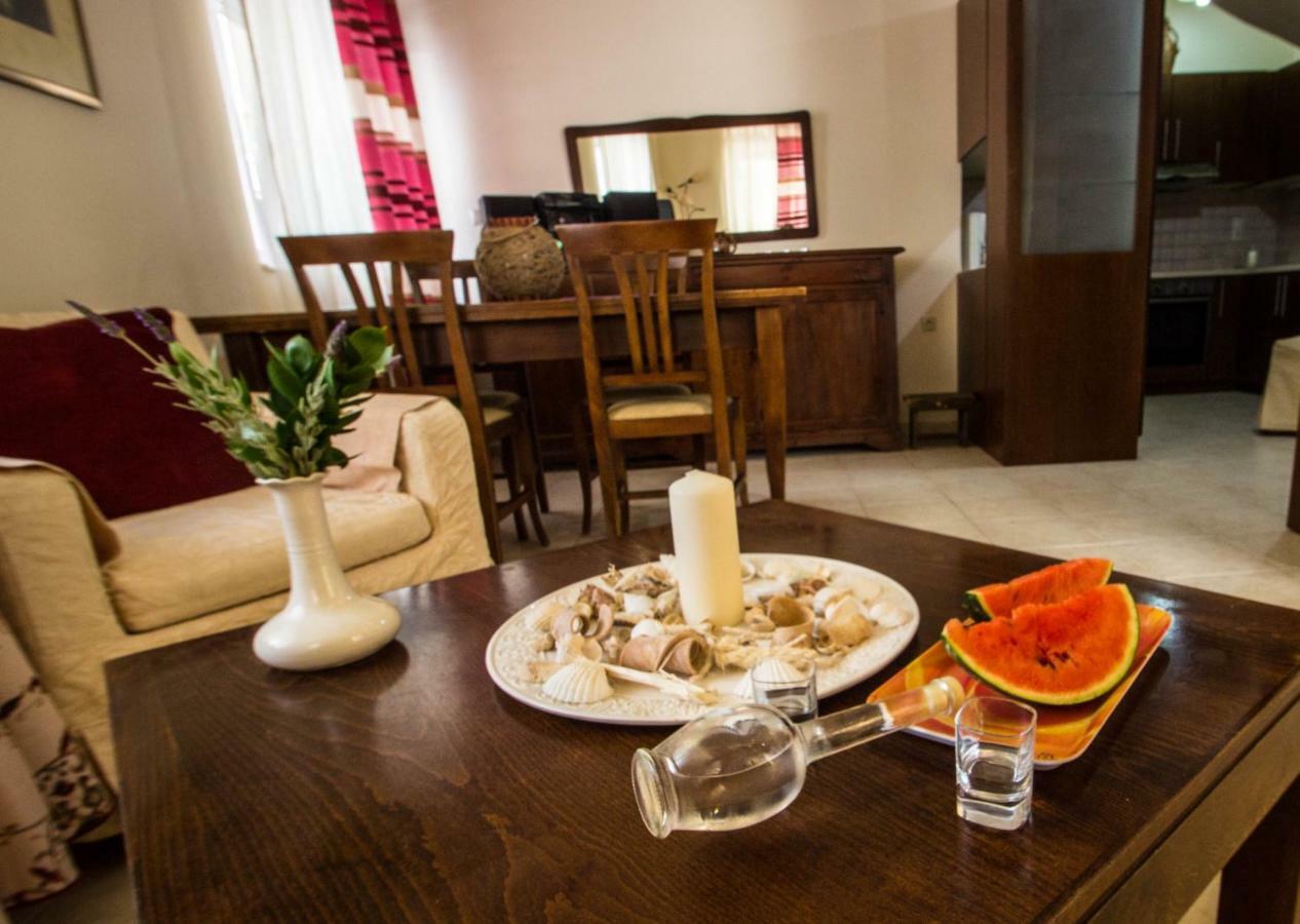 Elizabeth'S Place Kandiye Dış mekan fotoğraf