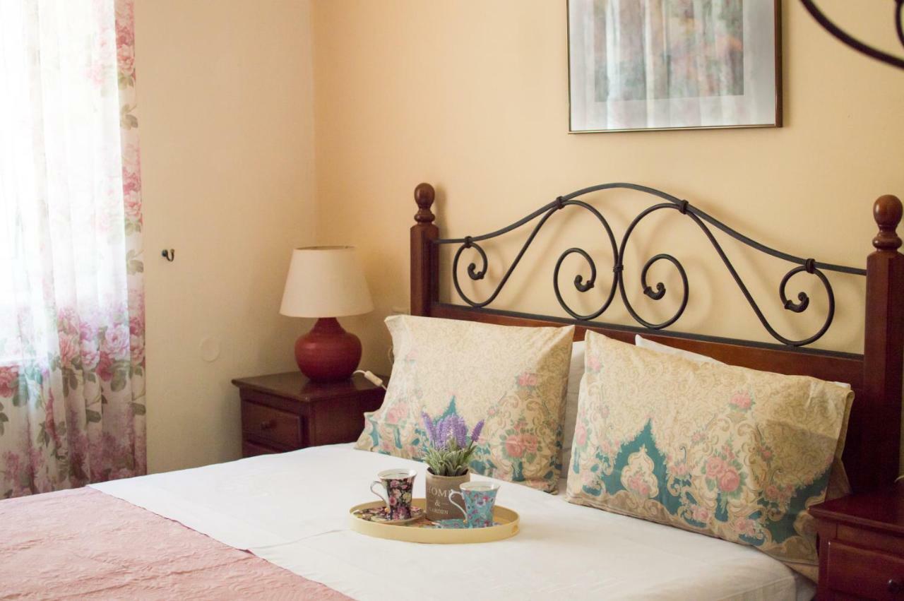 Elizabeth'S Place Kandiye Dış mekan fotoğraf