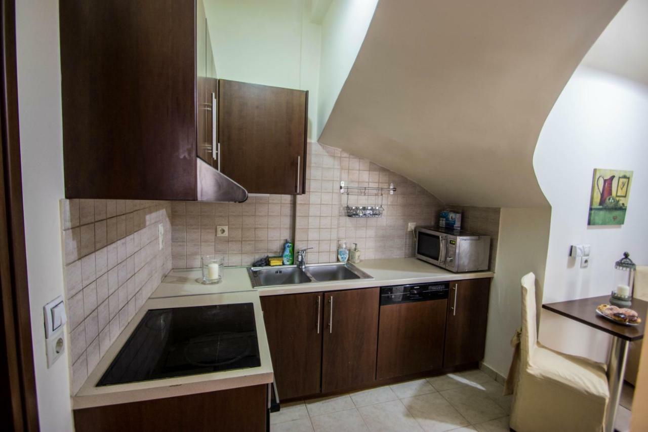 Elizabeth'S Place Kandiye Dış mekan fotoğraf